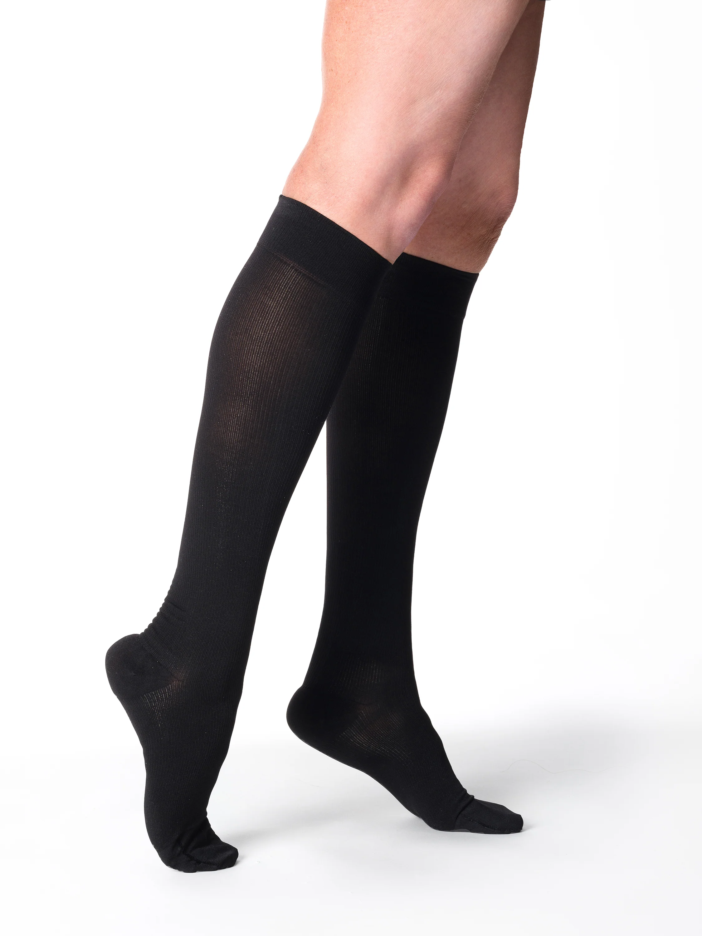 Women's Essential Cotton Calf - Image 5